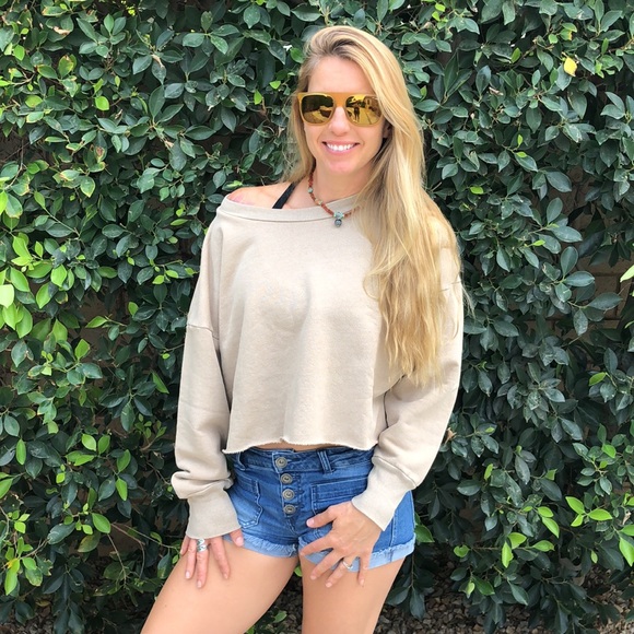 🌴🔆TALENTLESS- CROPPED FRENCH CREW SWEATSHIRT - Picture 10 of 16